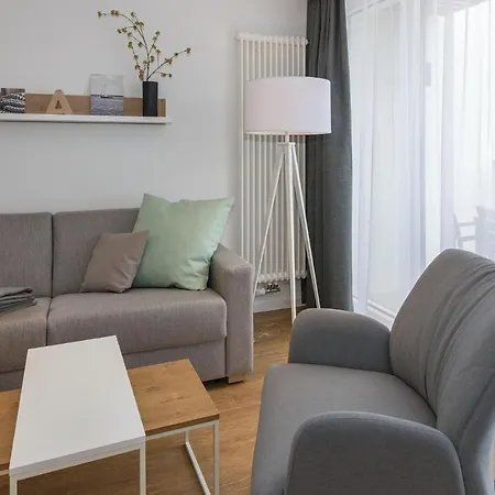 Deichhaeuser Anna Kueste Deichhaeuser Anna Kueste 6-31 * בנסרסיל