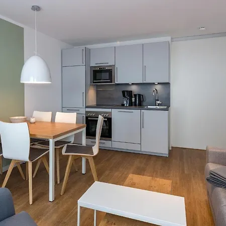 Deichhaeuser Anna Kueste Deichhaeuser Anna Kueste 6-31 בנסרסיל