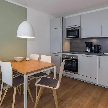 Deichhaeuser Anna Kueste Deichhaeuser Anna Kueste 6-31 *