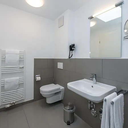 Deichhaeuser Anna Kueste Deichhaeuser Anna Kueste 6-31 דירה בנסרסיל