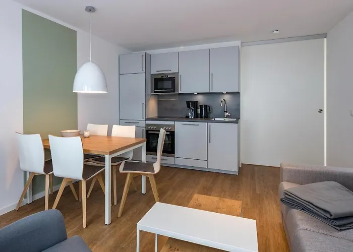 Deichhaeuser Anna Kueste Deichhaeuser Anna Kueste 6-31 贝塞尔