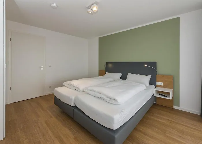 Deichhaeuser Anna Kueste Deichhaeuser Anna Kueste 6-31